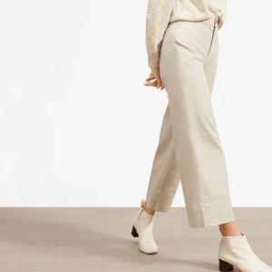 Everlane Lightweight wide leg crop chino